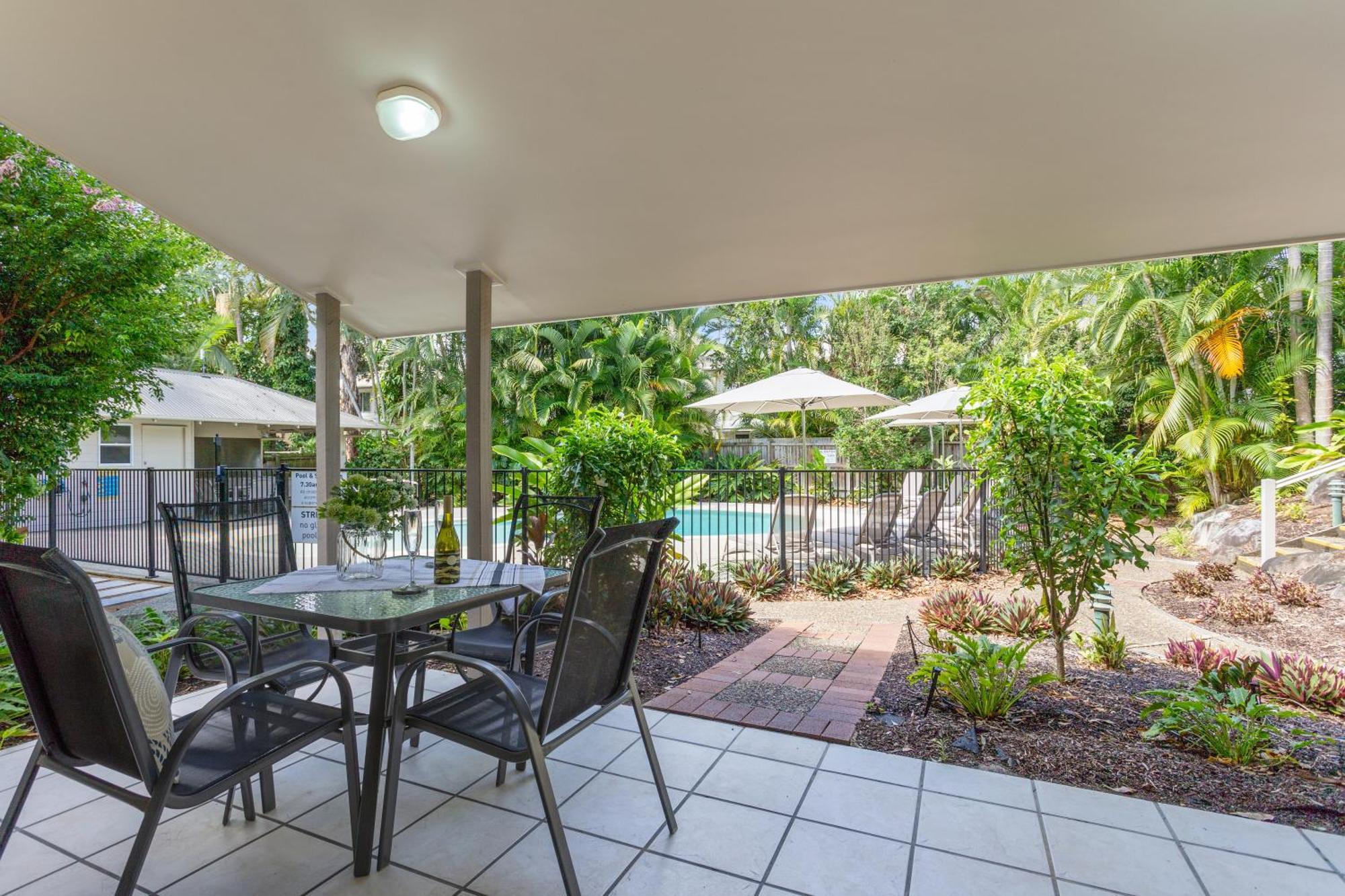 Sunset Cove Noosa Aparthotel Noosaville Exteriör bild